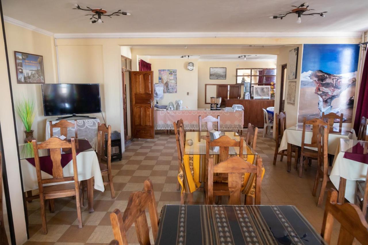 Julia Plaza Hotel Уюни Экстерьер фото